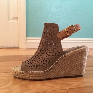 NEW Seychelles Wedges 6.5